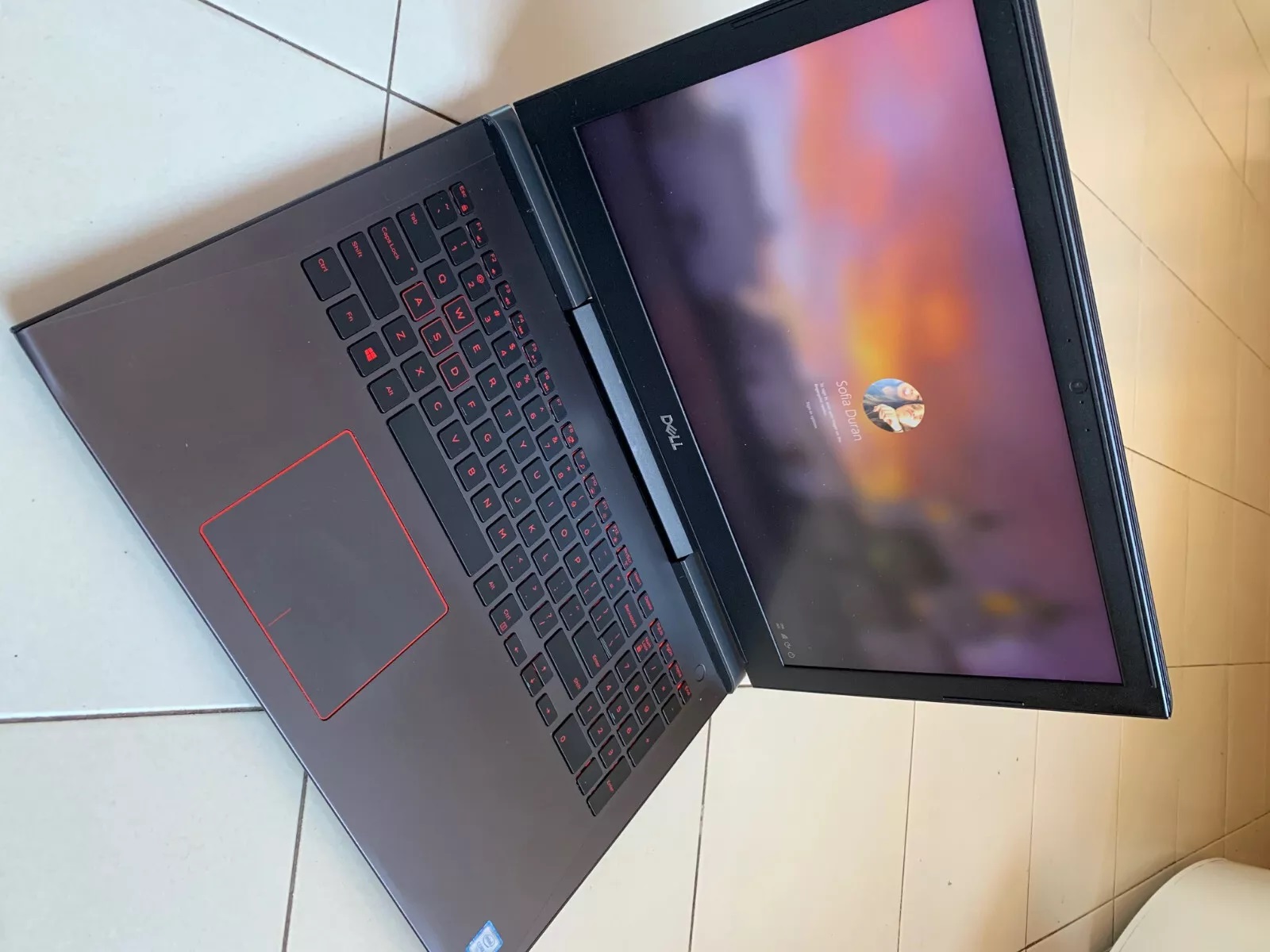 Dell gaming notebook 7577 1050 ti 16gb ram ddr4 500gb nvme